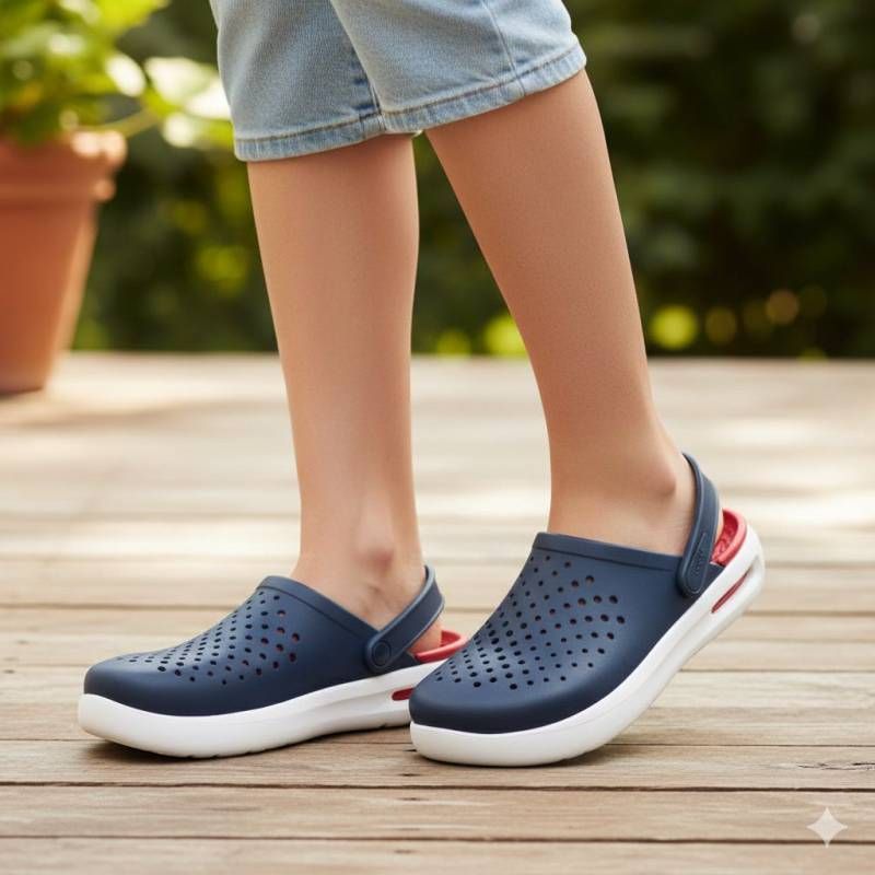 CROCCS INMOTION CLOGS SANDAL NAVY RED