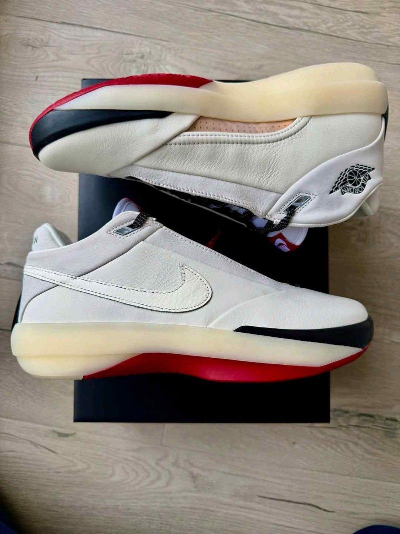 Nikkee Air Jordan 40 Chicago Sail Varsity Red