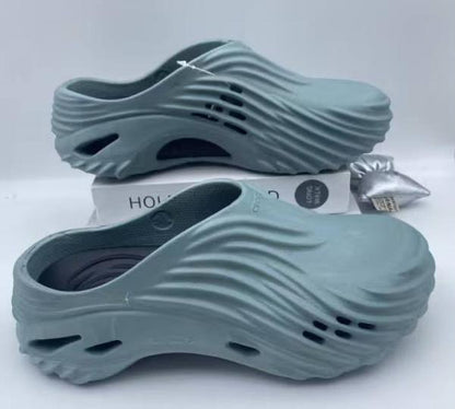 Croc.s Echo Wave Sky Blue With og box and carry bag
