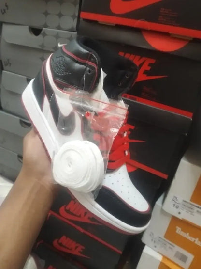 Nikkee Air Jordaann Retro 1 High Bloodline Fix