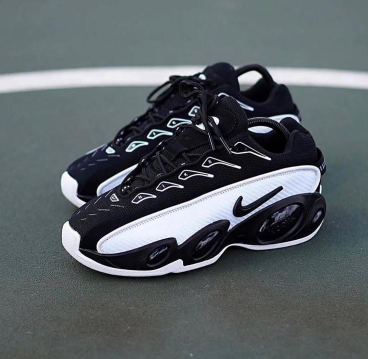 Nik ee Glide X Nocta Black White
