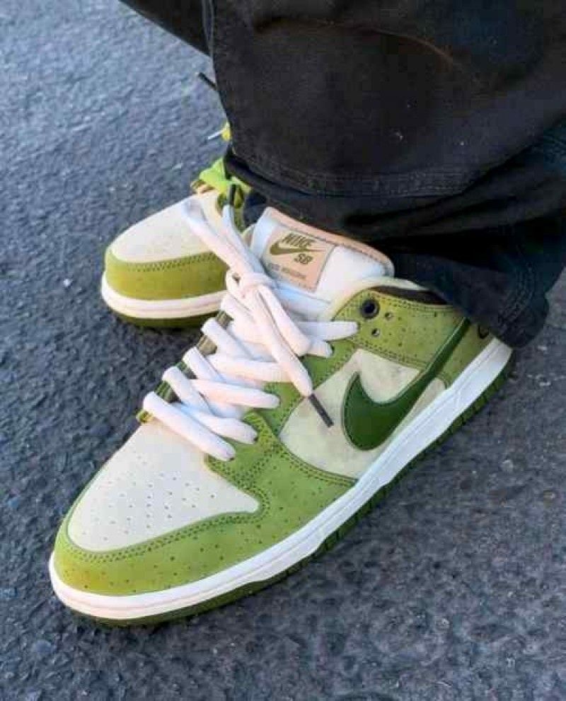 Nikkee Sb Dunk Low x Yuto Horigome Matcha