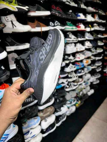 SKETCHERSS GO RUN SPEED BEAST BLACK