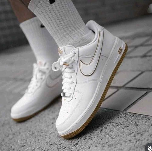 Nikee Air force 1 07 White Bronzine