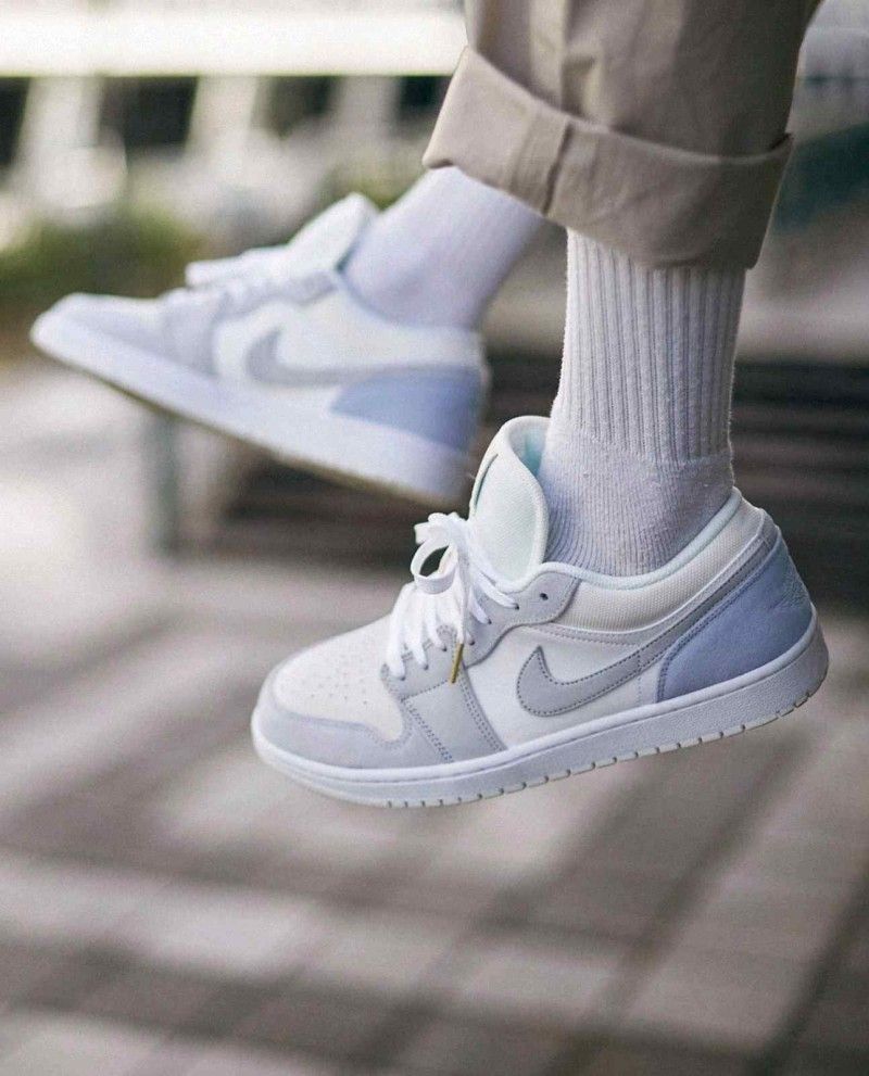 Nikkee air jordan 1 paris low