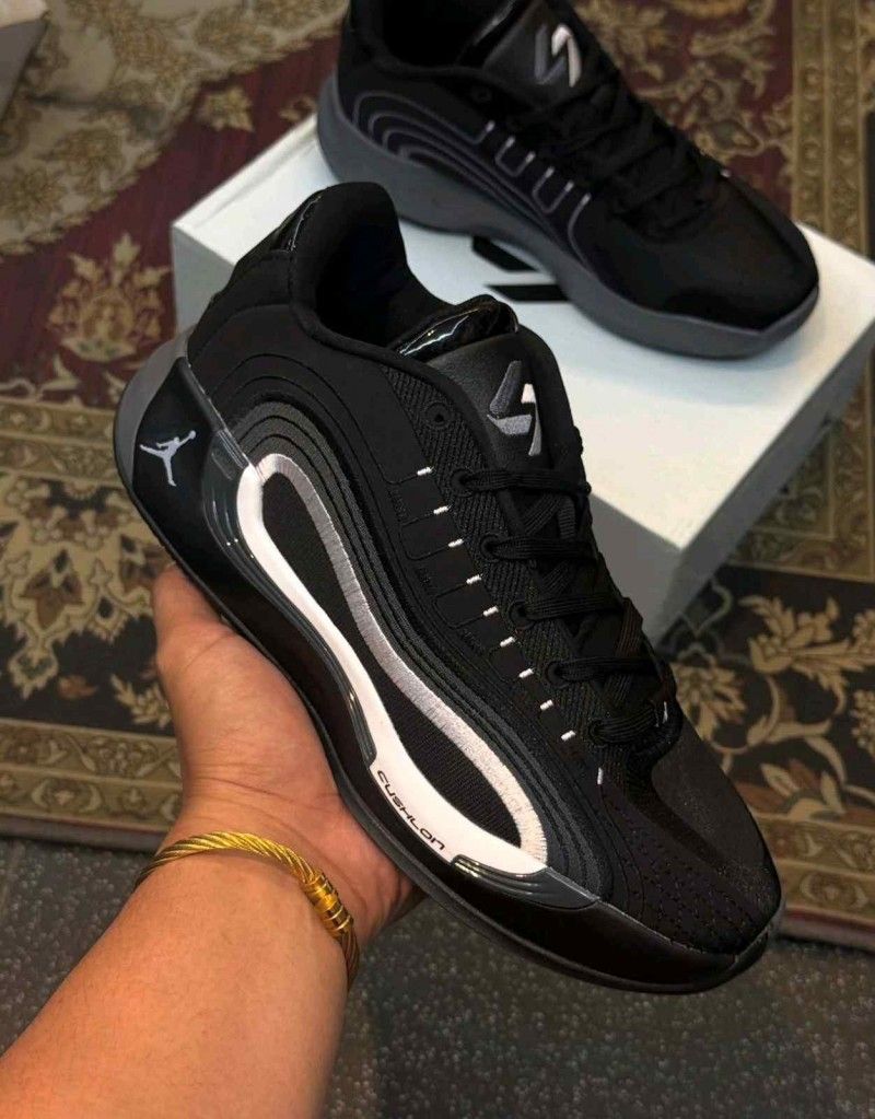 Nikkee Air Jordan Luka 4 Black White