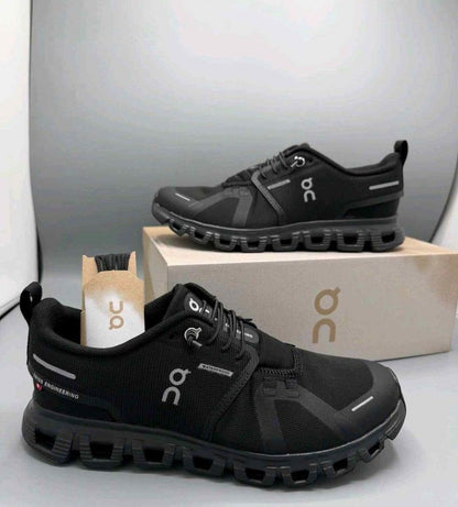 ON CLOUD 6 RUNNING ALL BLACK WATERPROOF