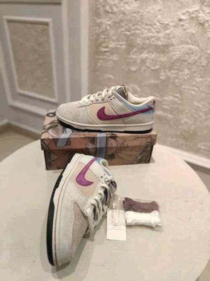 NIKEE SB DUNK LOW X OTOMO KATSUHIRO STEAMBOY