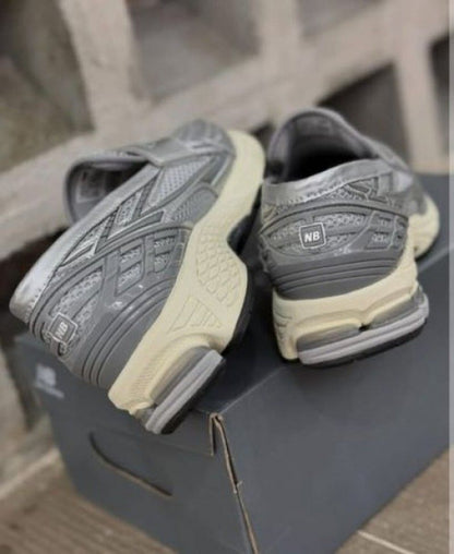 NEWW BALANCE 1906 loafer