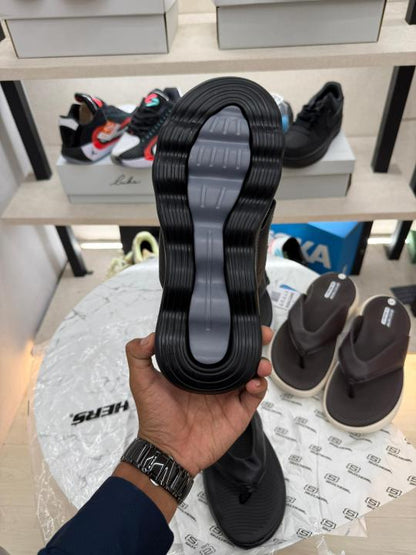 Skecher.s premium flip flop