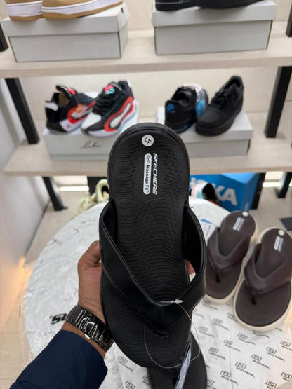 Skecher.s premium flip flop