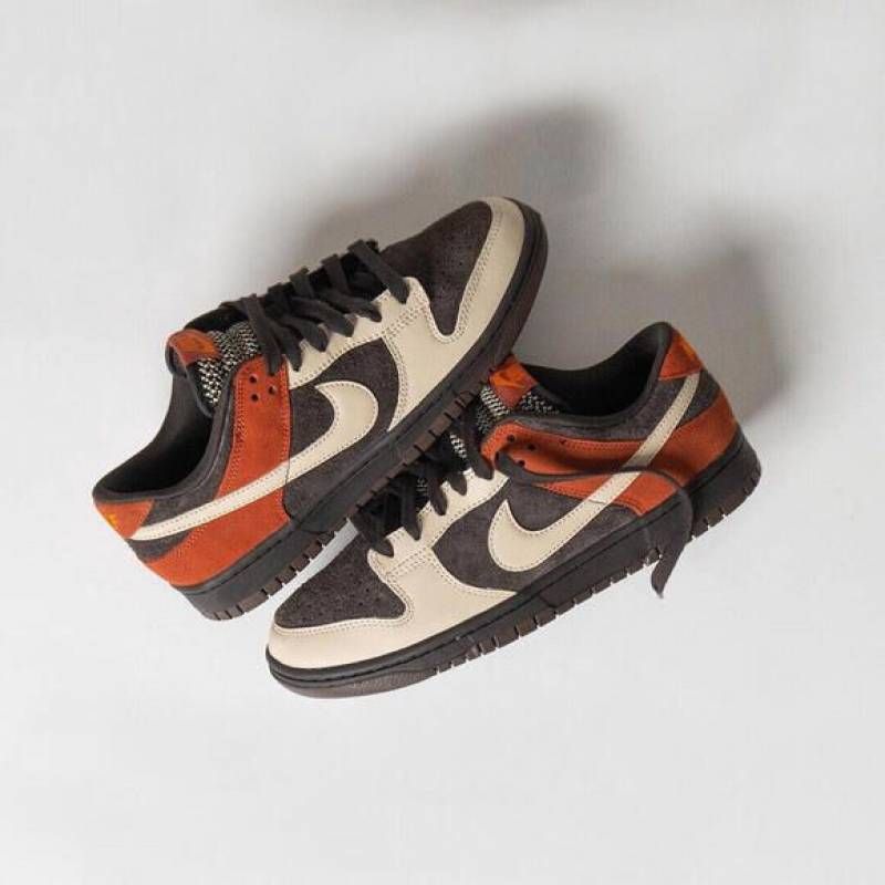 NIK Dunk Low Red Panda Brown Suede