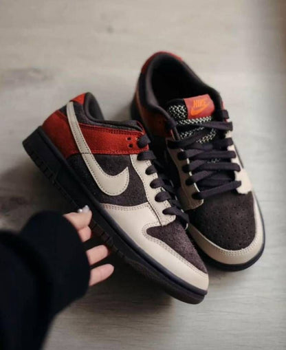 NIK Dunk Low Red Panda Brown Suede