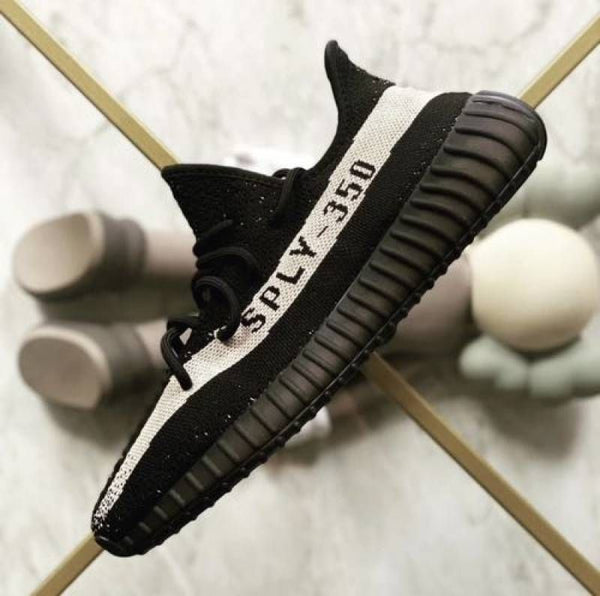 Adiddas Yeezy 350 V2 Oreo SEMI UA