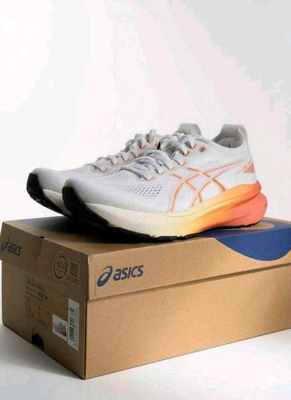 ASICcSS Gel-Kayano 31White Faded Orange