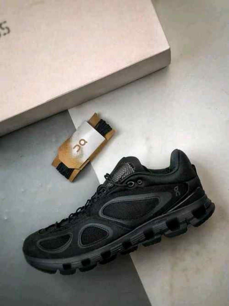 On Cloud x FKA Twigs Triple Black