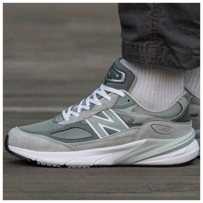 New Balencee 990v6 Grey