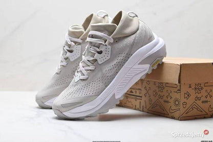 ACG Zegma Trail Cream Running shoes