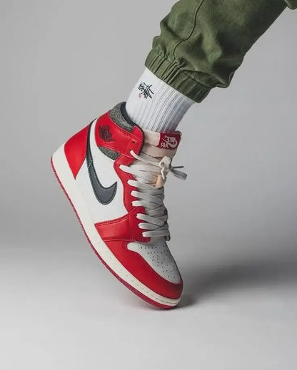 AIR JORDAN RETRO 1 LOST AND FOUND