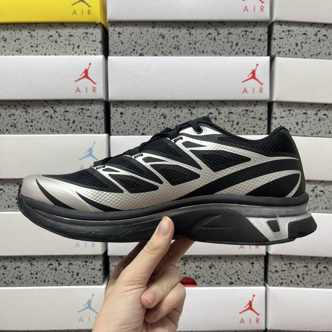 NO OG BOX Salomon XT-MM-6 MM6 Maison Marginal black silver