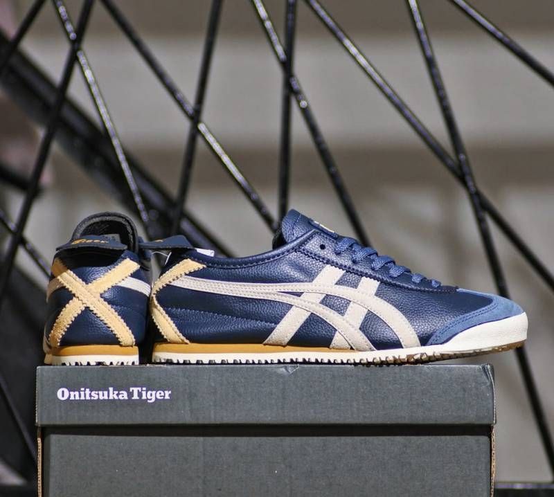 Onitsuk Tiger Mexico 66 Iron Navy Birch Fix