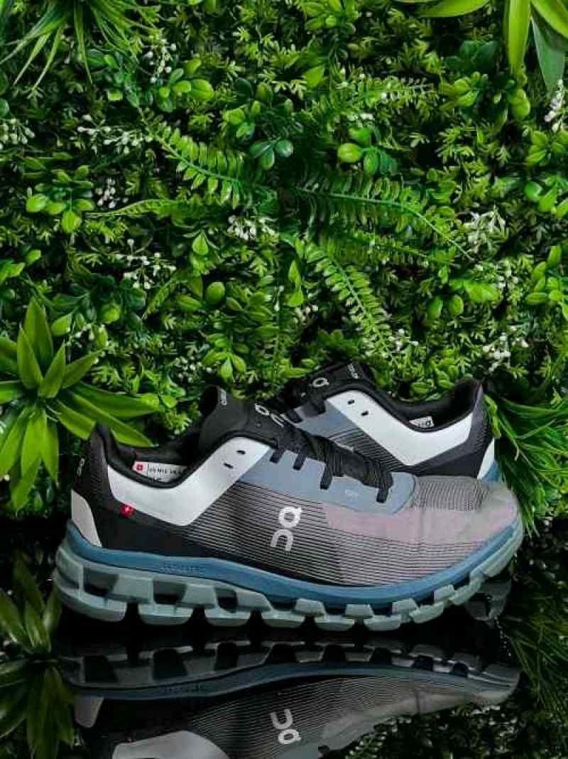 On Cloudflow 4 Pearl Black
