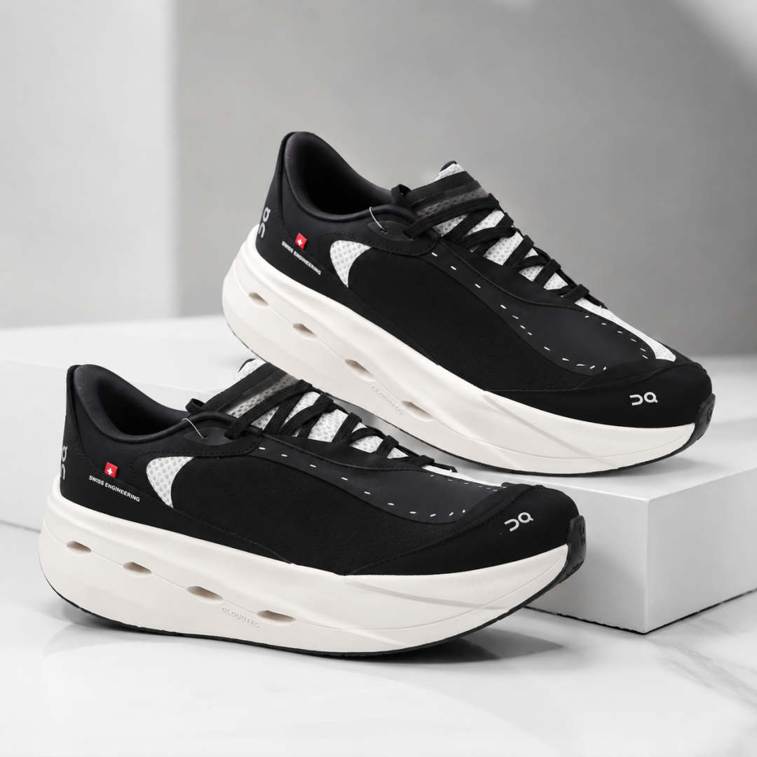 On RUNNING CLOUDBOOM volt PAF black