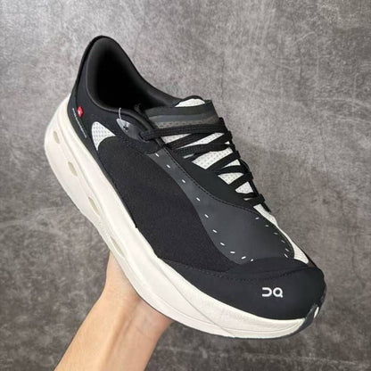 On RUNNING CLOUDBOOM volt PAF black
