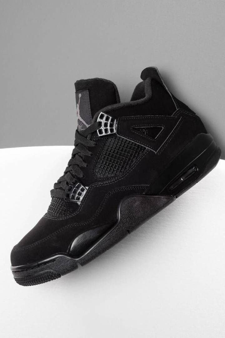 AIR JORDAN RETRO 4 BLACK CAT SEMI UA