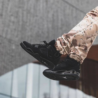 AIR JORDAN RETRO 4 BLACK CAT SEMI UA