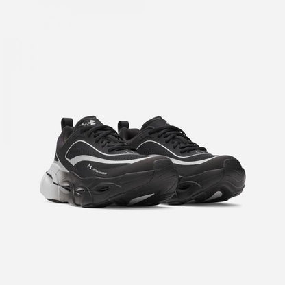 Under Armou.r UA Halo Racer running shoe