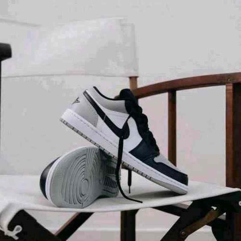 Nikkee Air jordan retro 1 low shadow toe