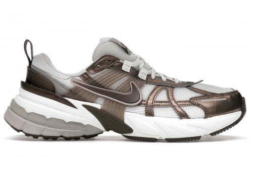 Nik ee V2K Run Mink Brown Summit White