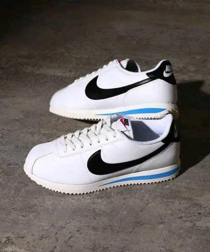 Nik.e Cortez TXT White Blue