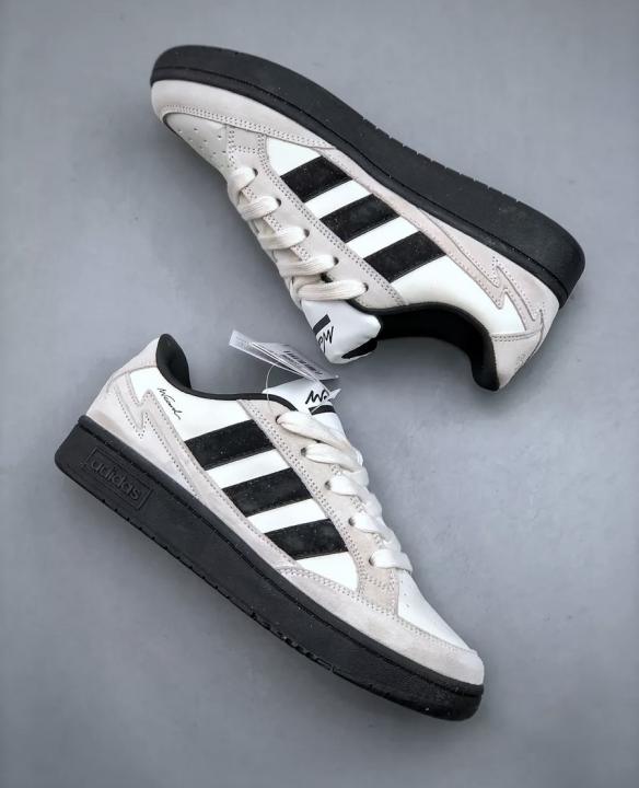Adida.s W Card AVD Suede White Black