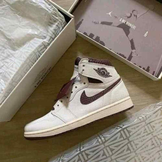 NIKKEE AIR JORDAN 1 RETRO HIGH OG A MA MANIERE SEMI UA