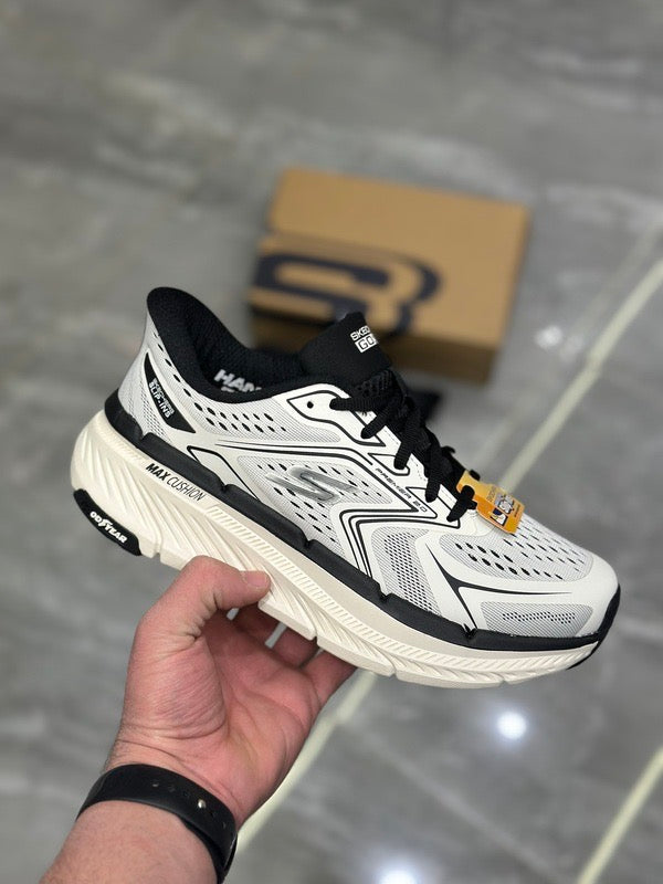 Skeche.rs Slip-ins Max Cushioning Premier 2.0 White