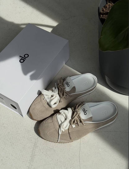 ALO SUNSET MULE SNEAKER SANDSTONE