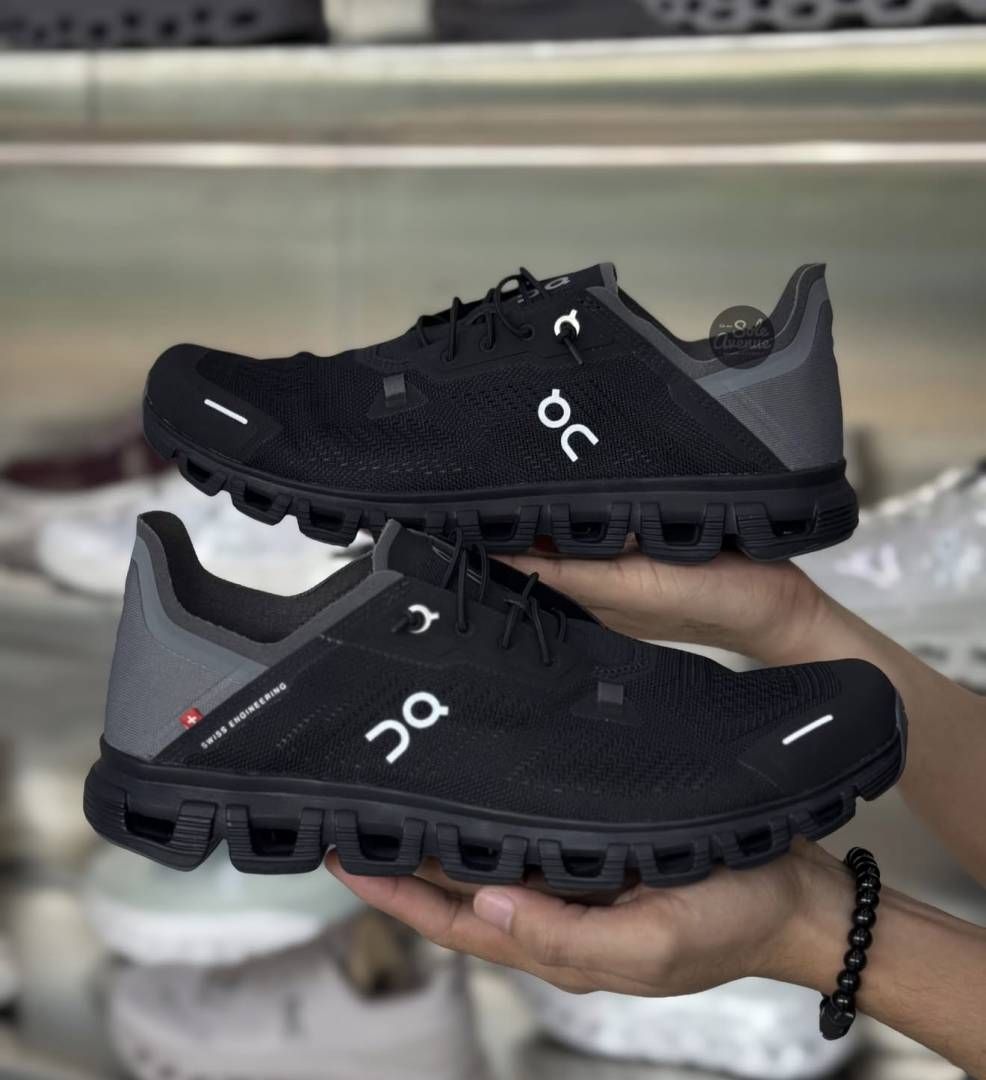 On cloud Coast 6 Flip Black Rock
