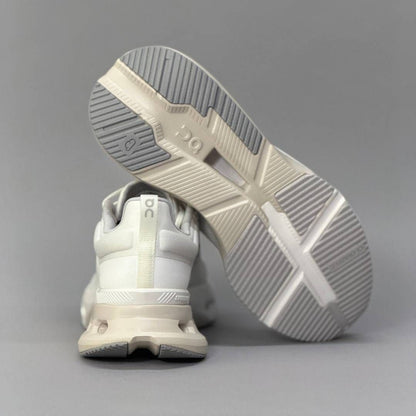 On cloud Nova X Alott White Cream