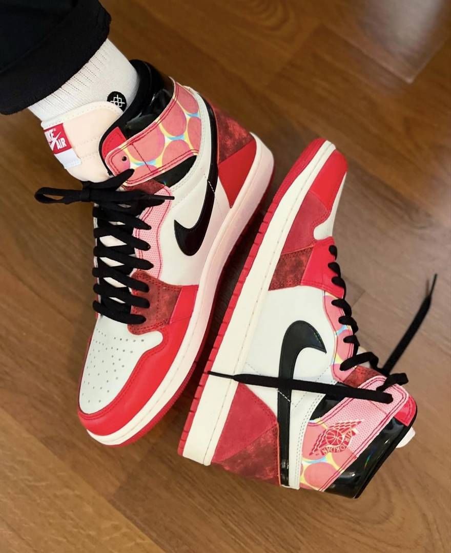Nikke Air Jordan 1 Retro High OG Next Chapter  SpiderMan Across the Spider-Verse Semi Ua Glowing