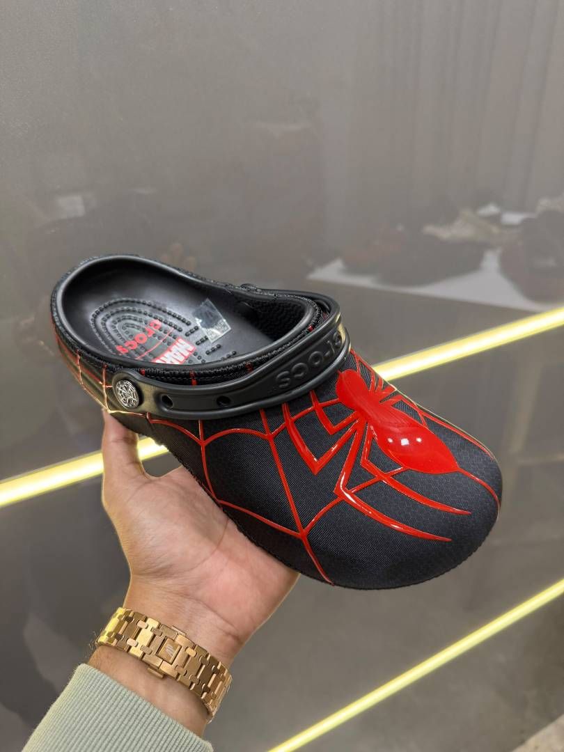 CROCCS X MARVEL black red SPIDERMAN CLOG FIX