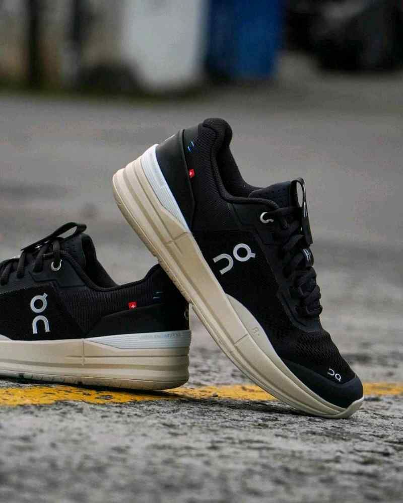 On Running Cloud Roger Pro Black Sand
