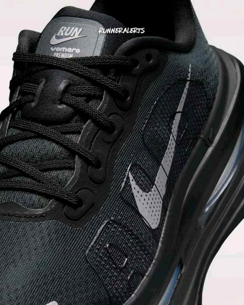 Nikkee AIR ZOOM VOMERO PREMIUM BLACK