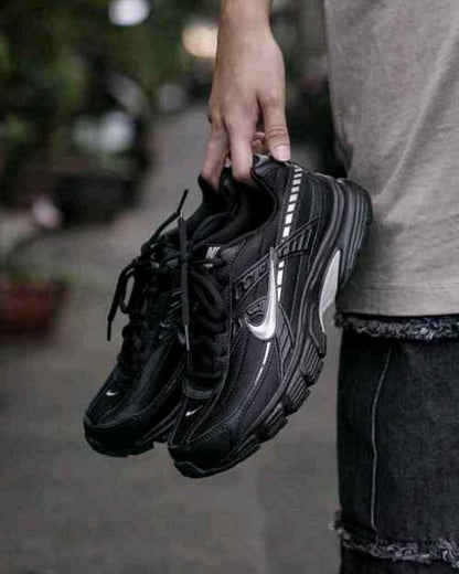 nikkee Initiator Black Grey Silver