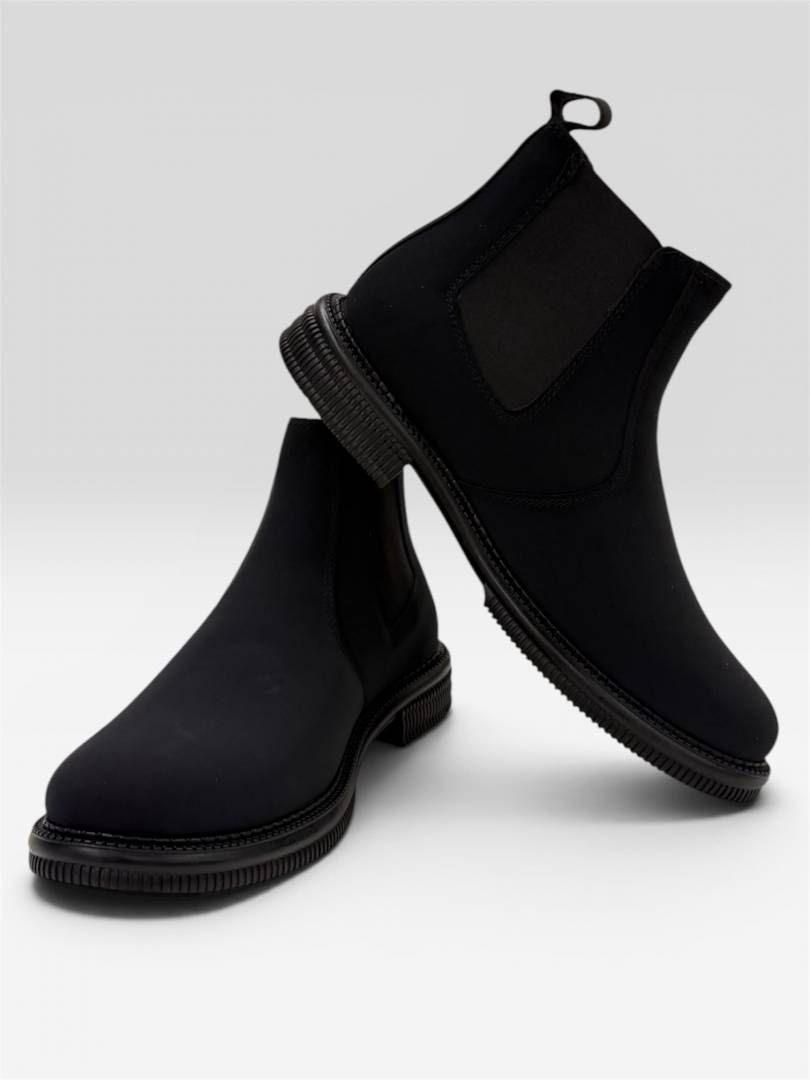 Zarra black chelsea boots