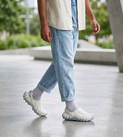 Croccs Echo  Icey Ro Gum Clogs