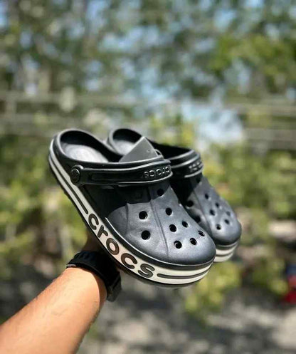 CROCCS BAYABAND CLOGS FOR MEN BLACK
