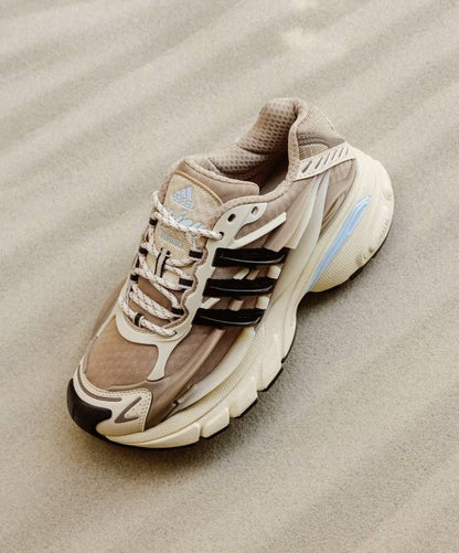 ADIDAAS ADISTAR JELLYFISH X PHARREL WILLIAMS SAND