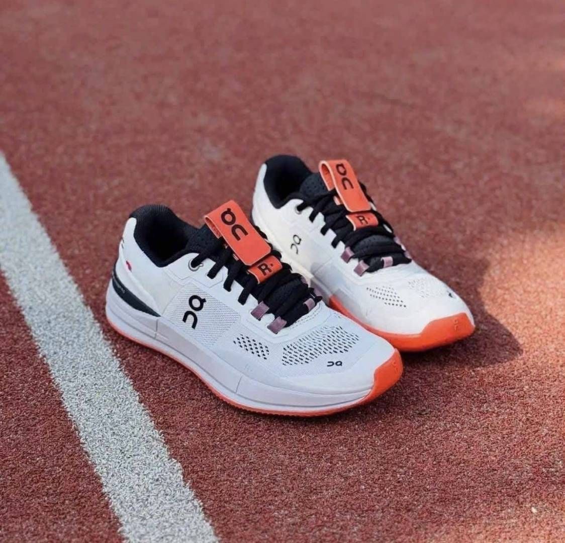 ON CLOUD ROGER PRO CLAY
